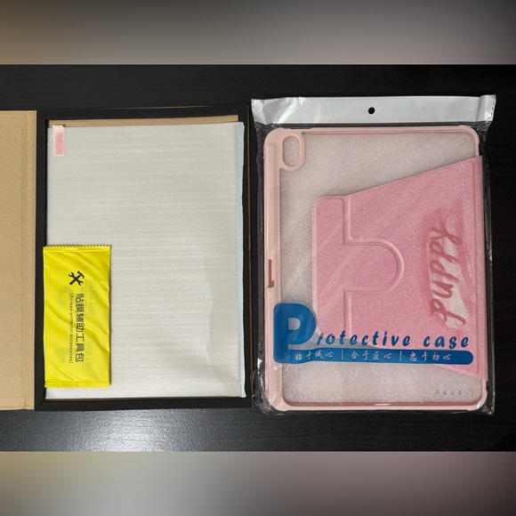 Screaming Dog Apple iPad Case 10.9 inch with pencil holder - Picture 2 of 5